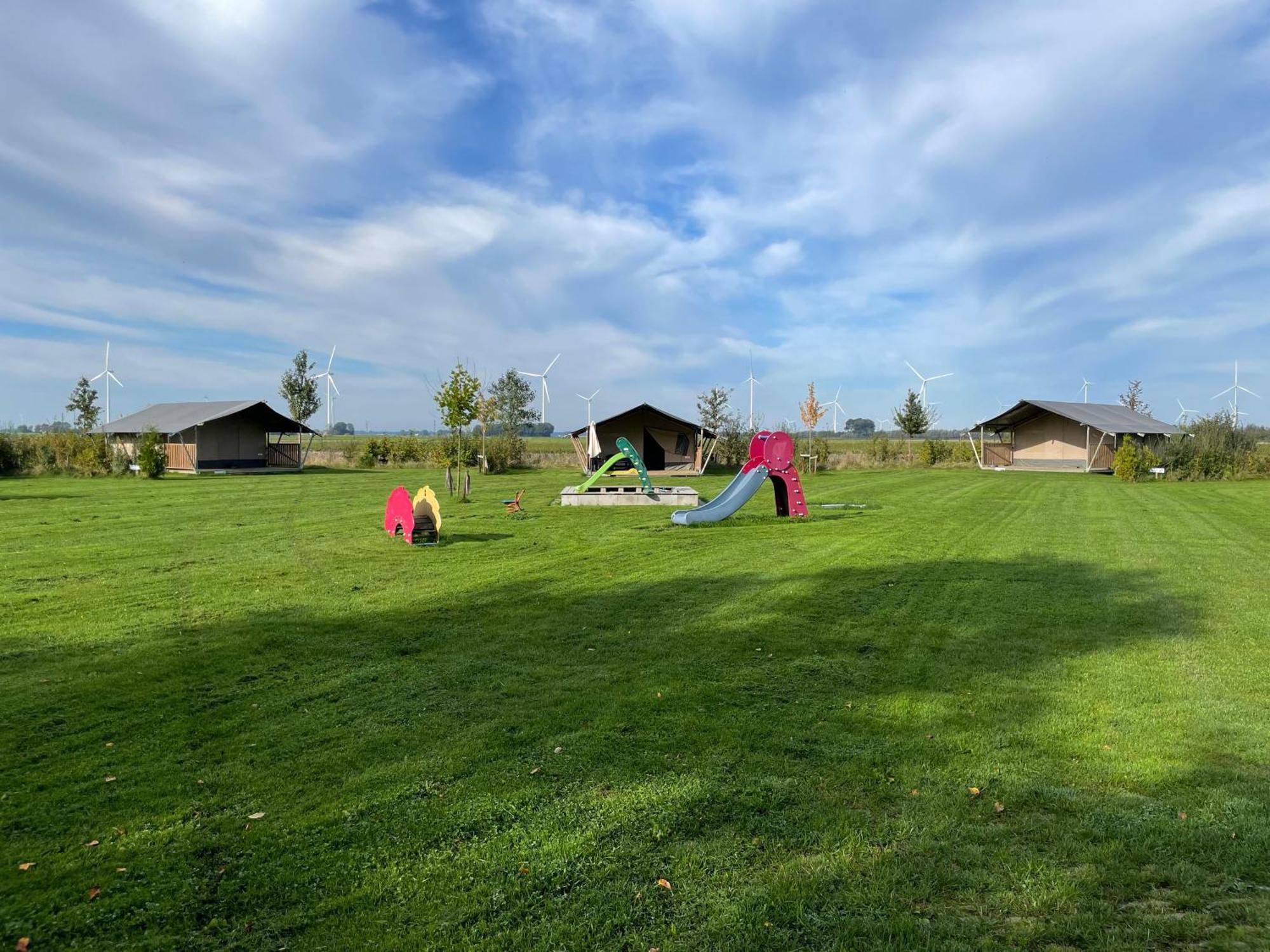 Boerderijcamping De Hinde Dronten Bagian luar foto